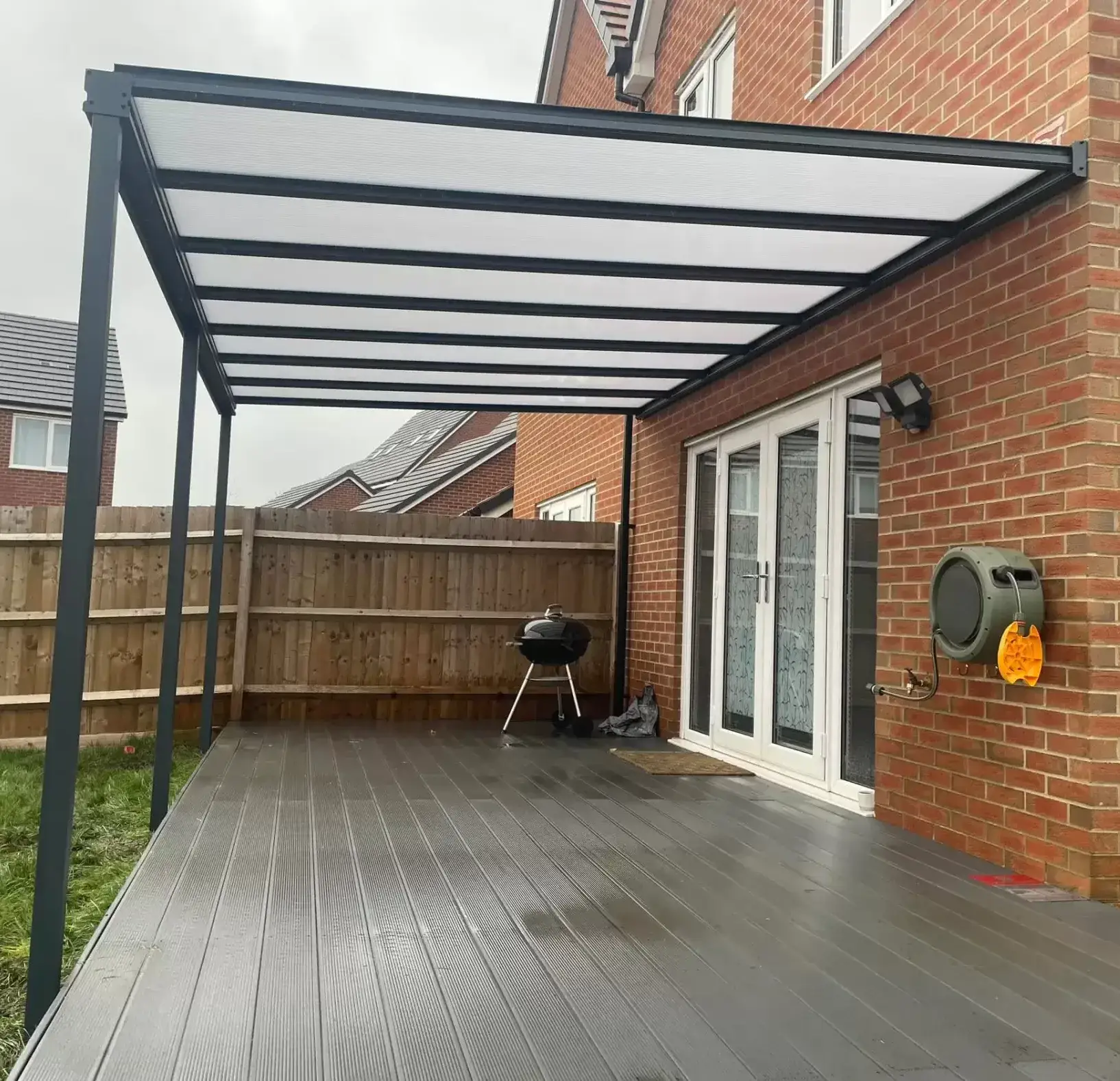 wall-mounted-canopy-installed-by-bbshelters