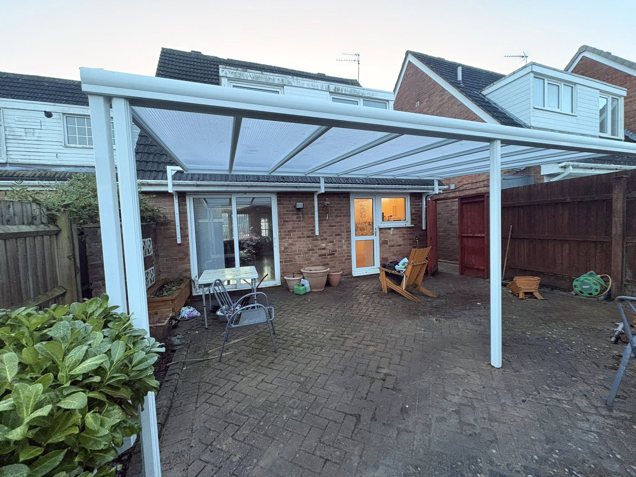 modern aluminium canopy with glass roof